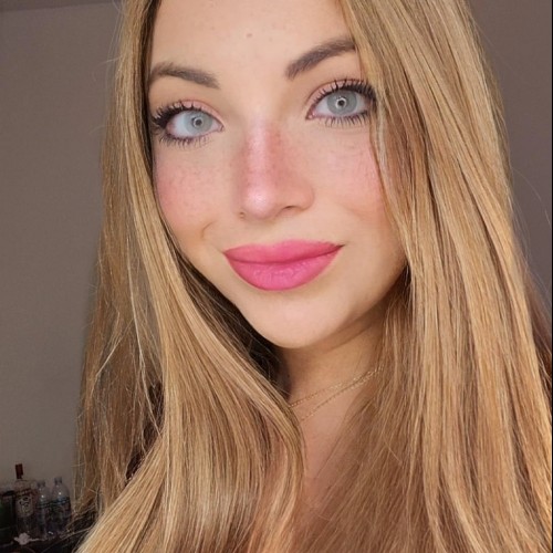 Alejandra L. profile photo
