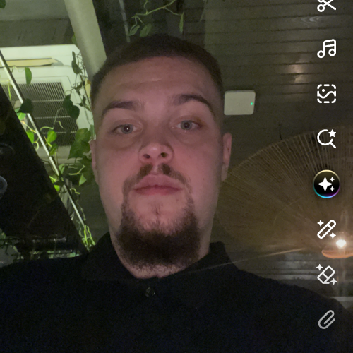 Yagami L. profile photo