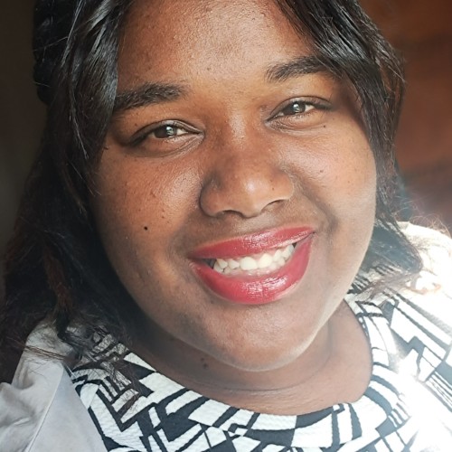 Simone B.