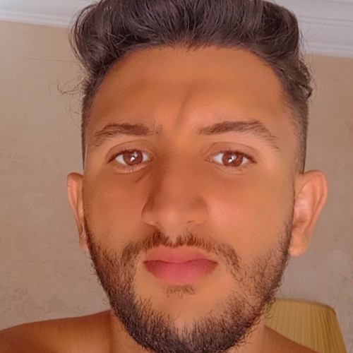 yassin b.