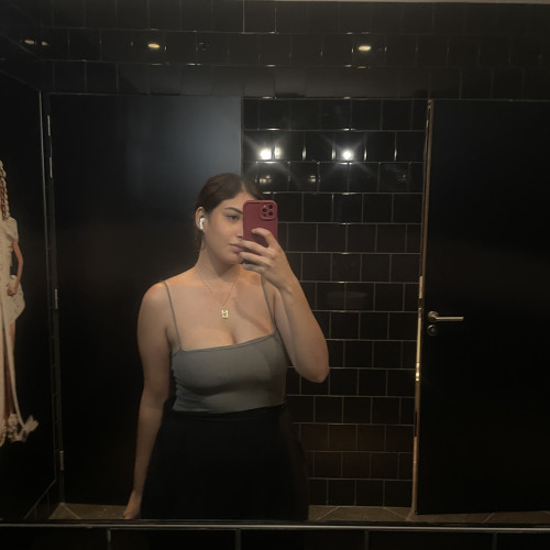 Nouhaila H. profile photo