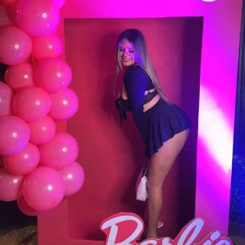 Barbie  R.