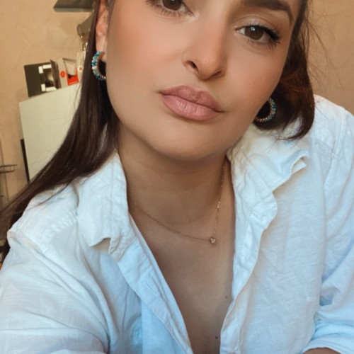 Izabel B. profile photo