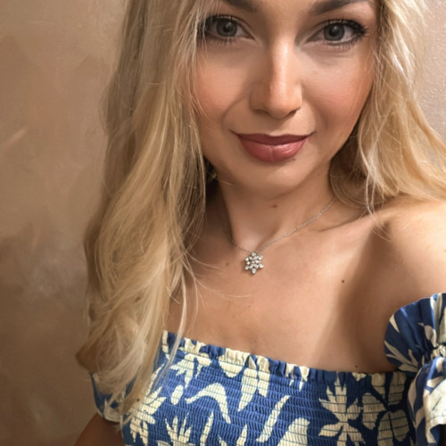 Veronica  B. profile photo