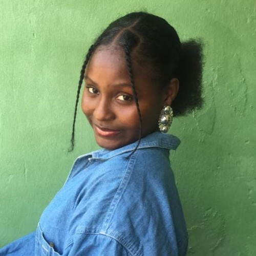 Leeyah l.