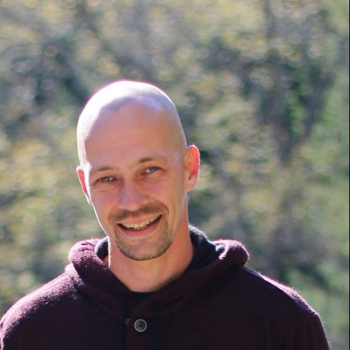 Chris W.