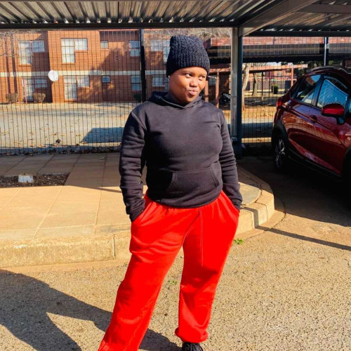 Zinzi L. profile photo