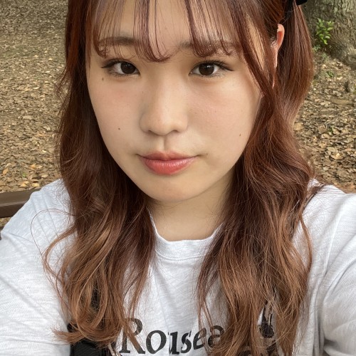 Hikari T.