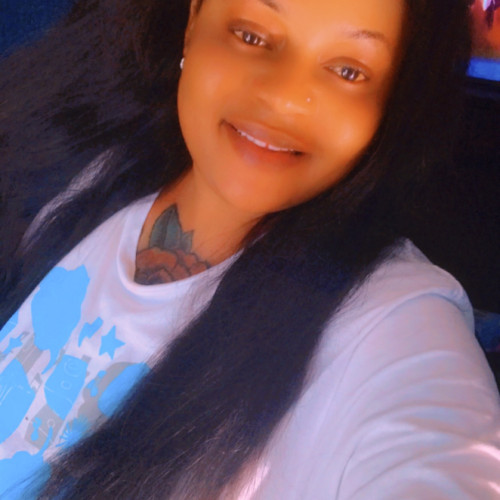 angelee m. profile photo