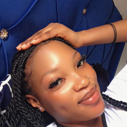 Ella B. profile photo