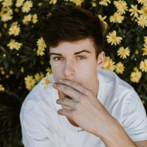 Carlos B. profile photo