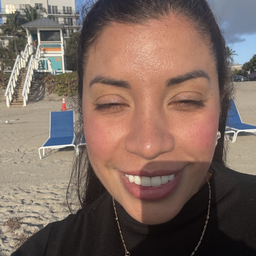 yessica v. profile photo