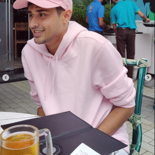 parshaw j. profile photo