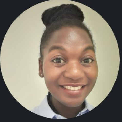 Elly M. profile photo