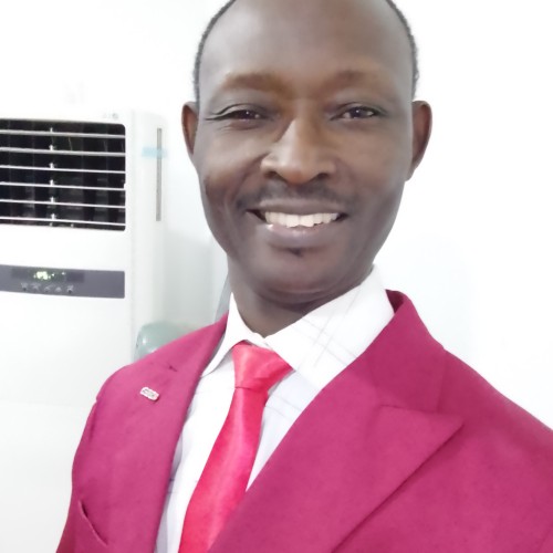 Robert Awotu E.