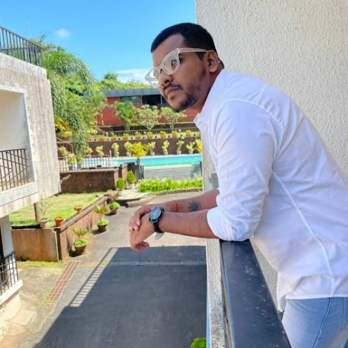 Avinash J.