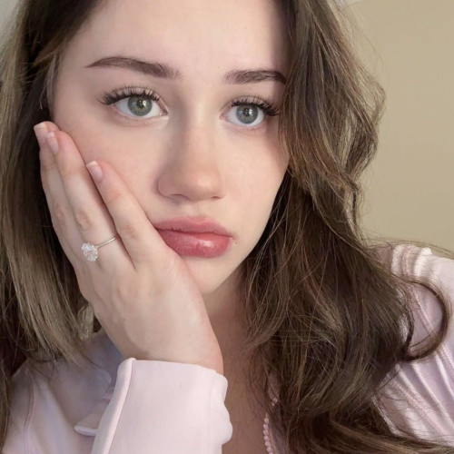 Isabella H. profile photo