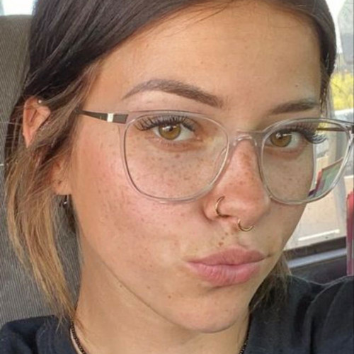 Bella D. profile photo