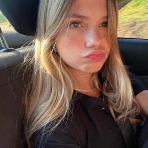 mia z. profile photo