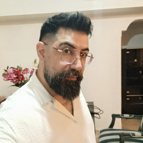 HamidReza I. profile photo