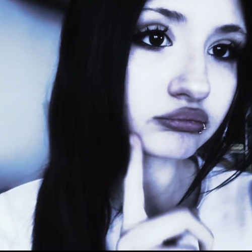 ninus F. profile photo