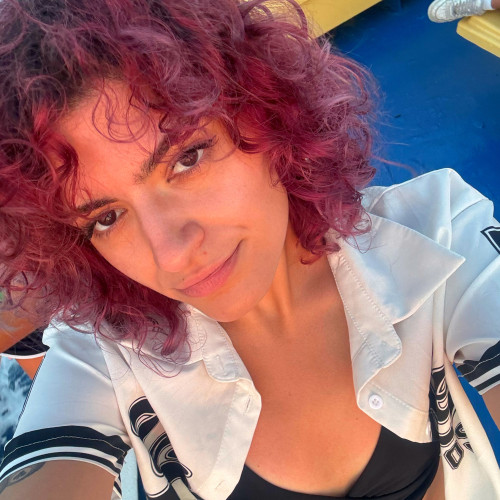 Naomi T. profile photo