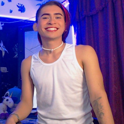 Alex R.