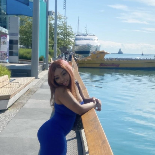 Azylia L.