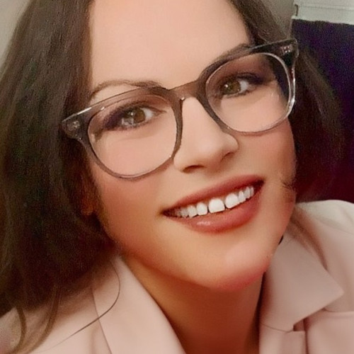 Helouise V.