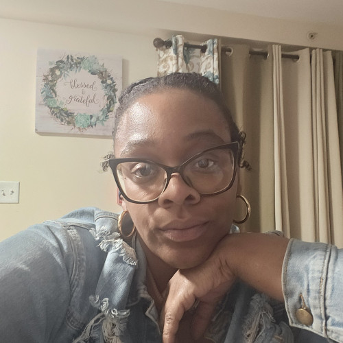 crystal G. profile photo