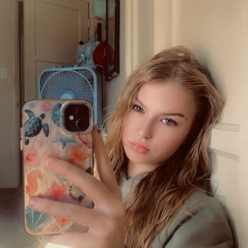 nakiah r. profile photo