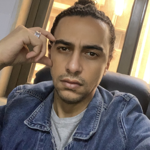 Ali M.