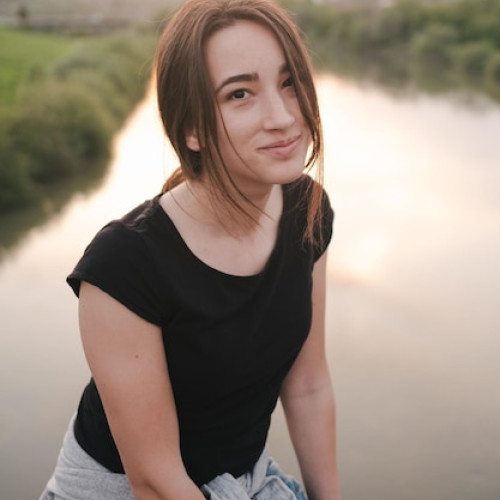 Rebeka S.