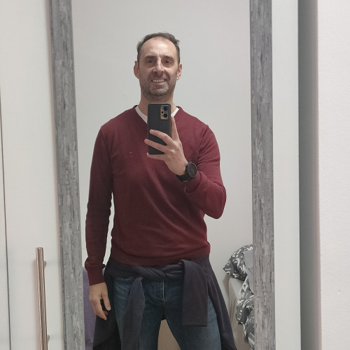 Oscar R. profile photo