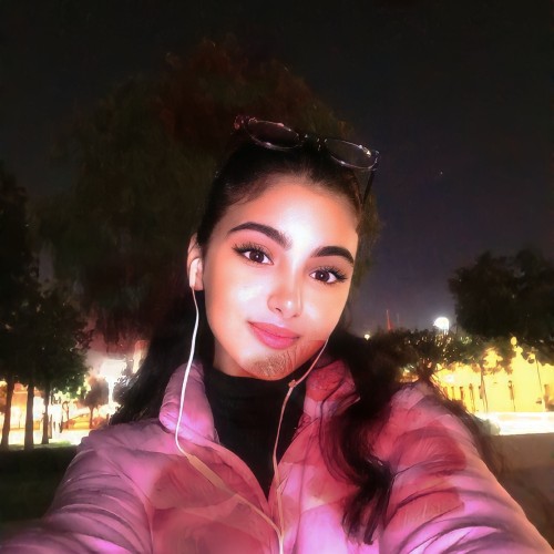 Dounia E. profile photo