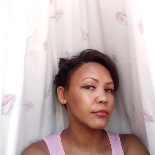 Shahida B.