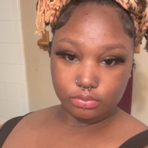 Poofia C. profile photo
