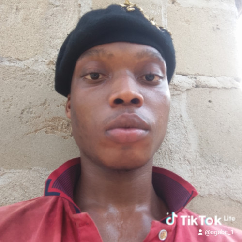elun m. profile photo