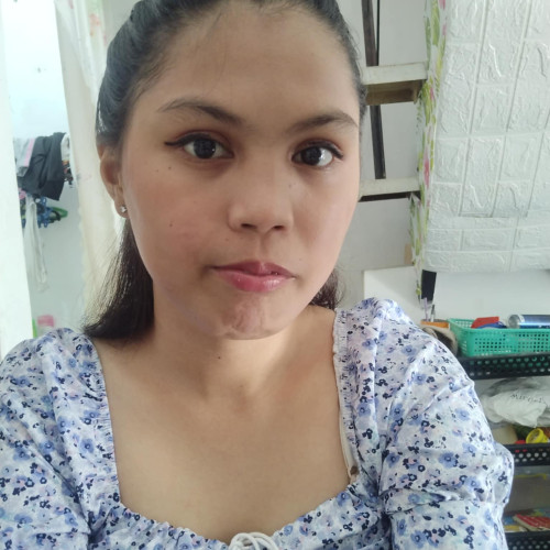 Rozzette  T. profile photo