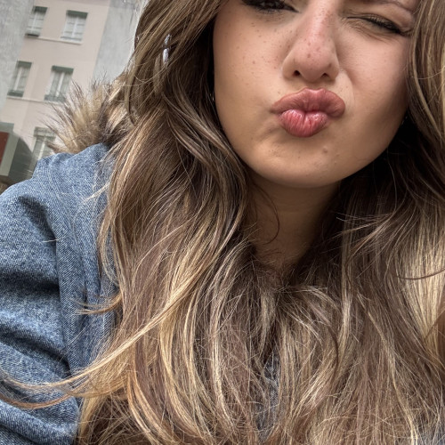 Manon D. profile photo