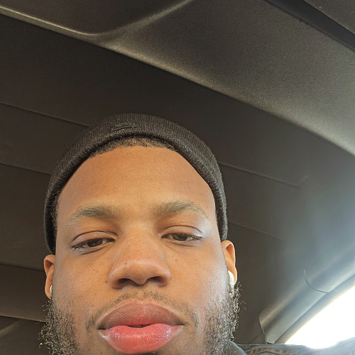 devion r. profile photo