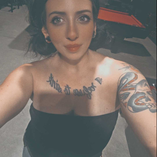 bella K. profile photo