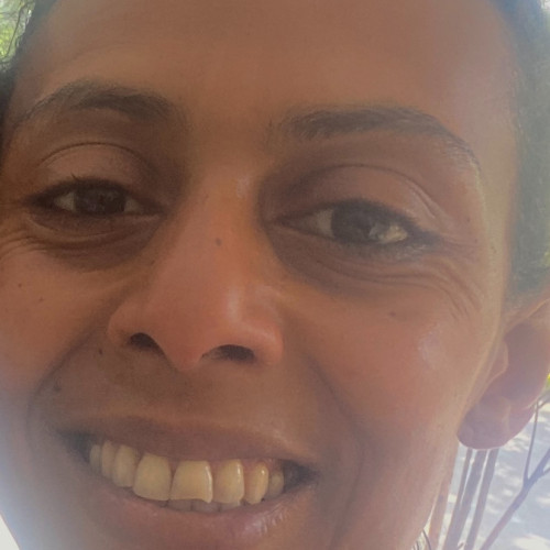 Beth Y. profile photo