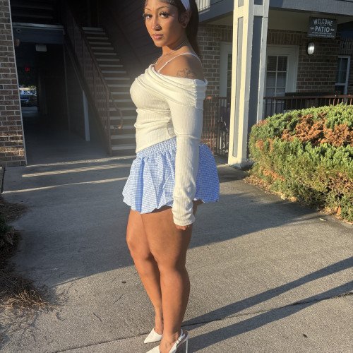 Diamond  C. profile photo