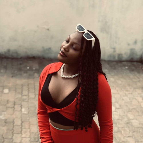 vivian V. profile photo