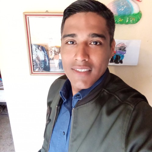 Luis P.