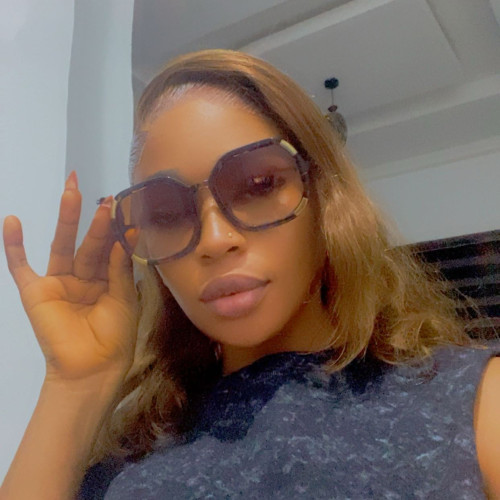 queency E. profile photo