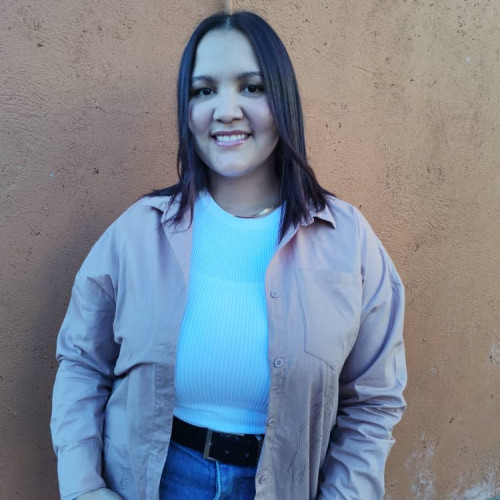 Mellinie M. profile photo