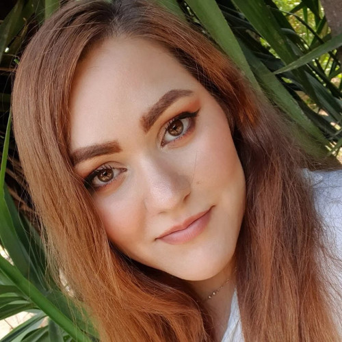 Eva Alicya L. profile photo