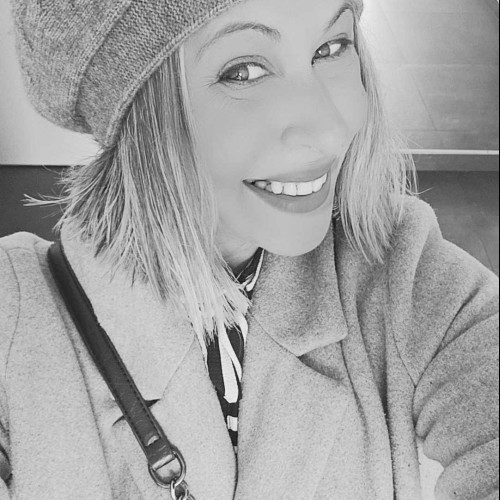 marta E. profile photo